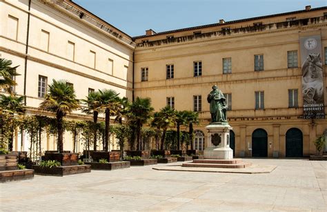 Maison Bonaparte — Wikipédia.